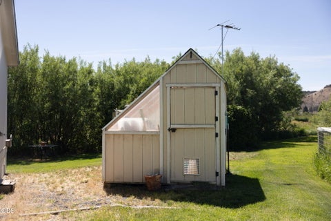 Tiny photo for 721 S Main Street, Prineville, OR 97754 (MLS # 220226629)