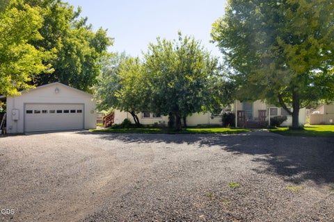 Tiny photo for 721 S Main Street, Prineville, OR 97754 (MLS # 220226629)