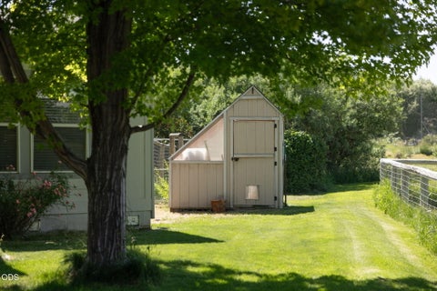 Tiny photo for 721 S Main Street, Prineville, OR 97754 (MLS # 220226629)