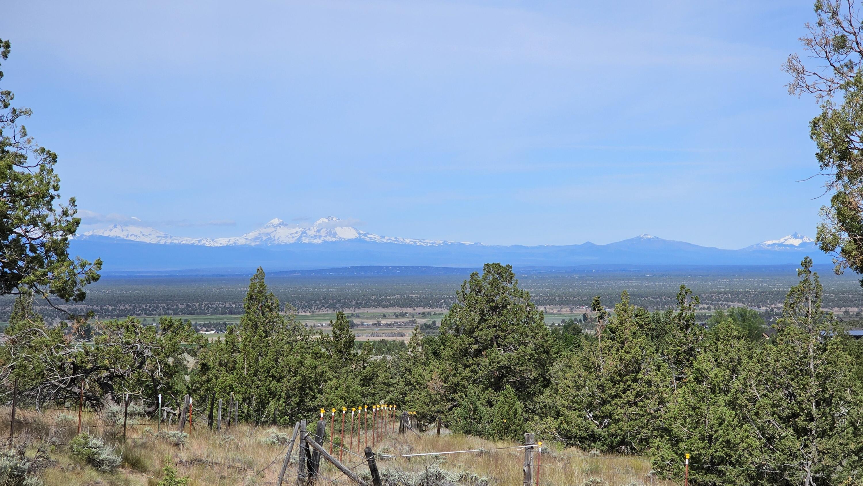 Powell Butte View - Land