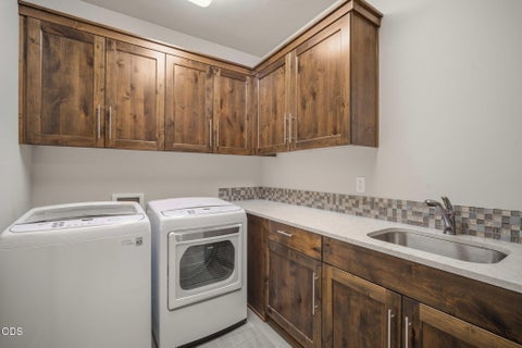 Tiny photo for 2596 NW Pine Terrace Drive, Bend, OR 97703 (MLS # 220224551)
