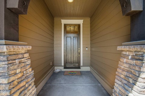 Tiny photo for 2596 NW Pine Terrace Drive, Bend, OR 97703 (MLS # 220224551)