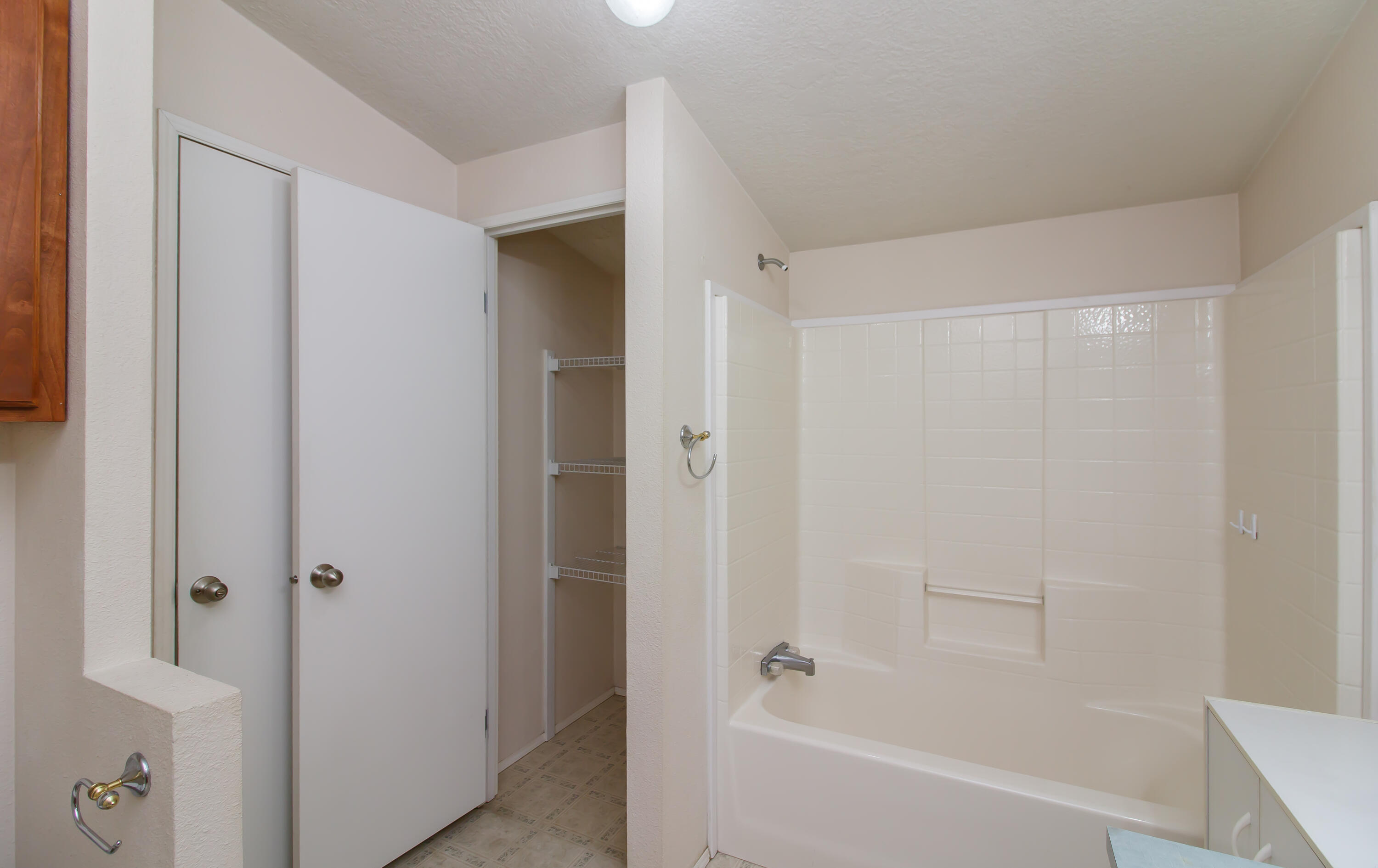 Meadow View Estates Unit No 1 - Residential