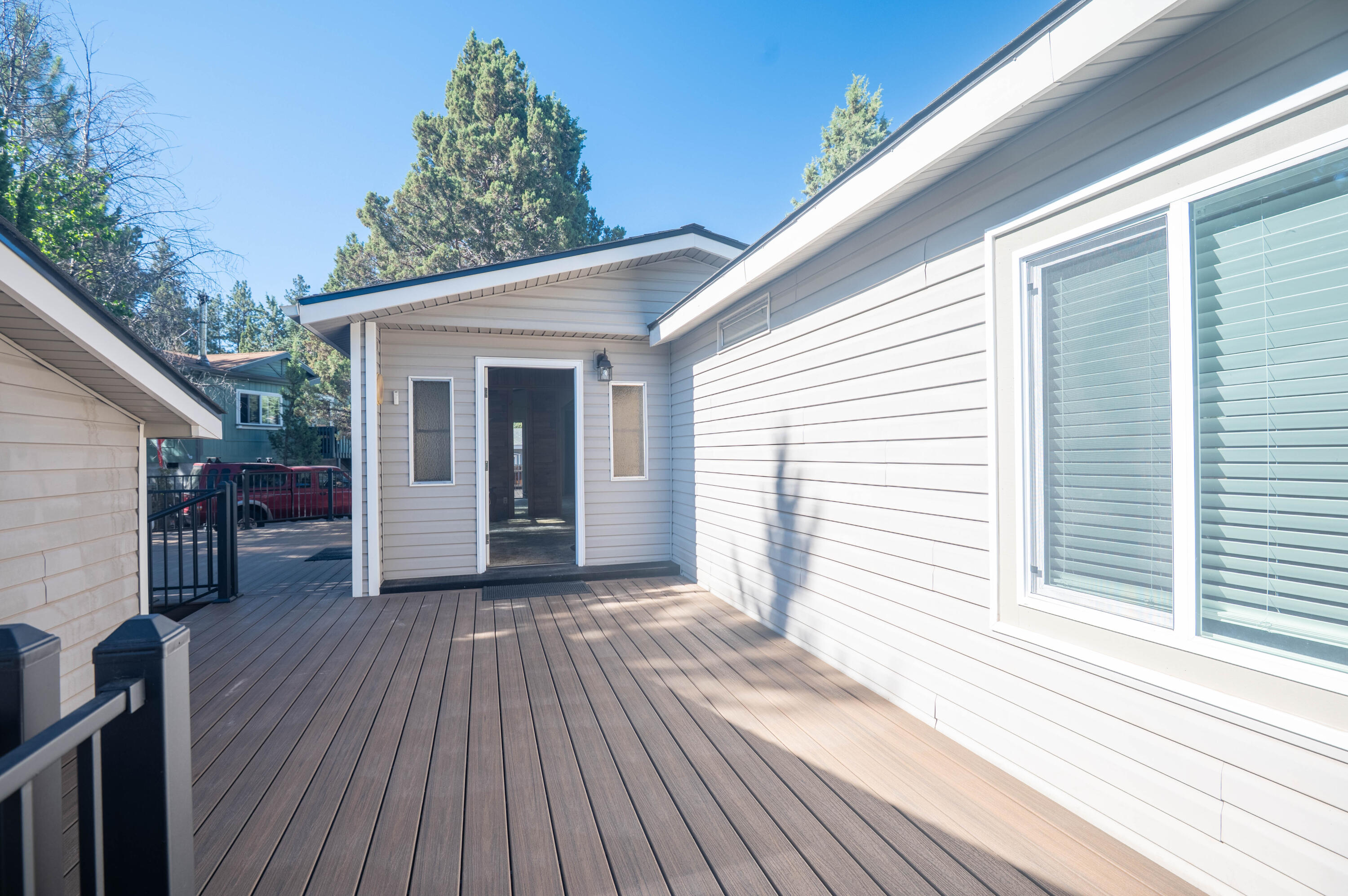 1033 SE Laurelwood Place