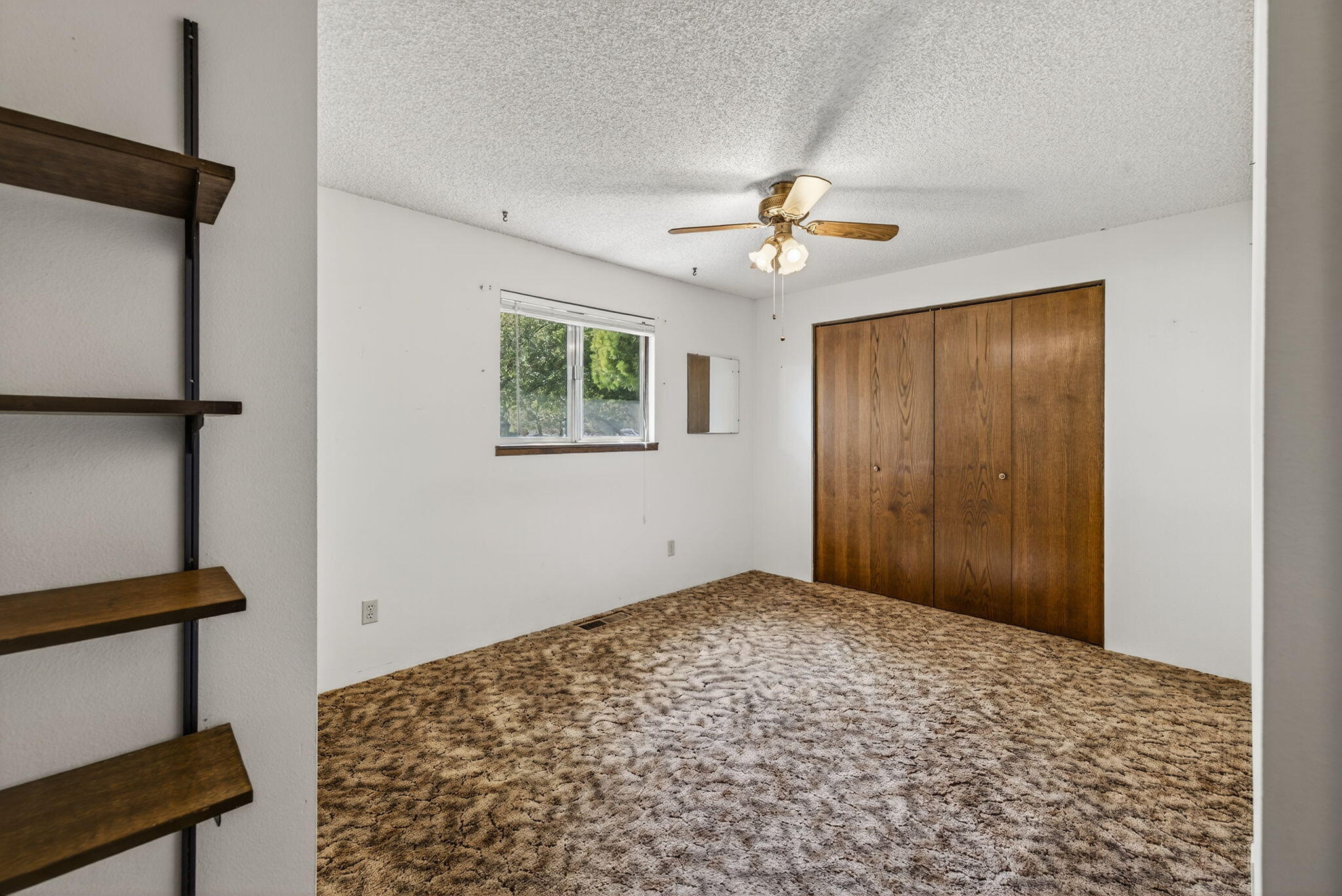 Madras Ranchos - Residential