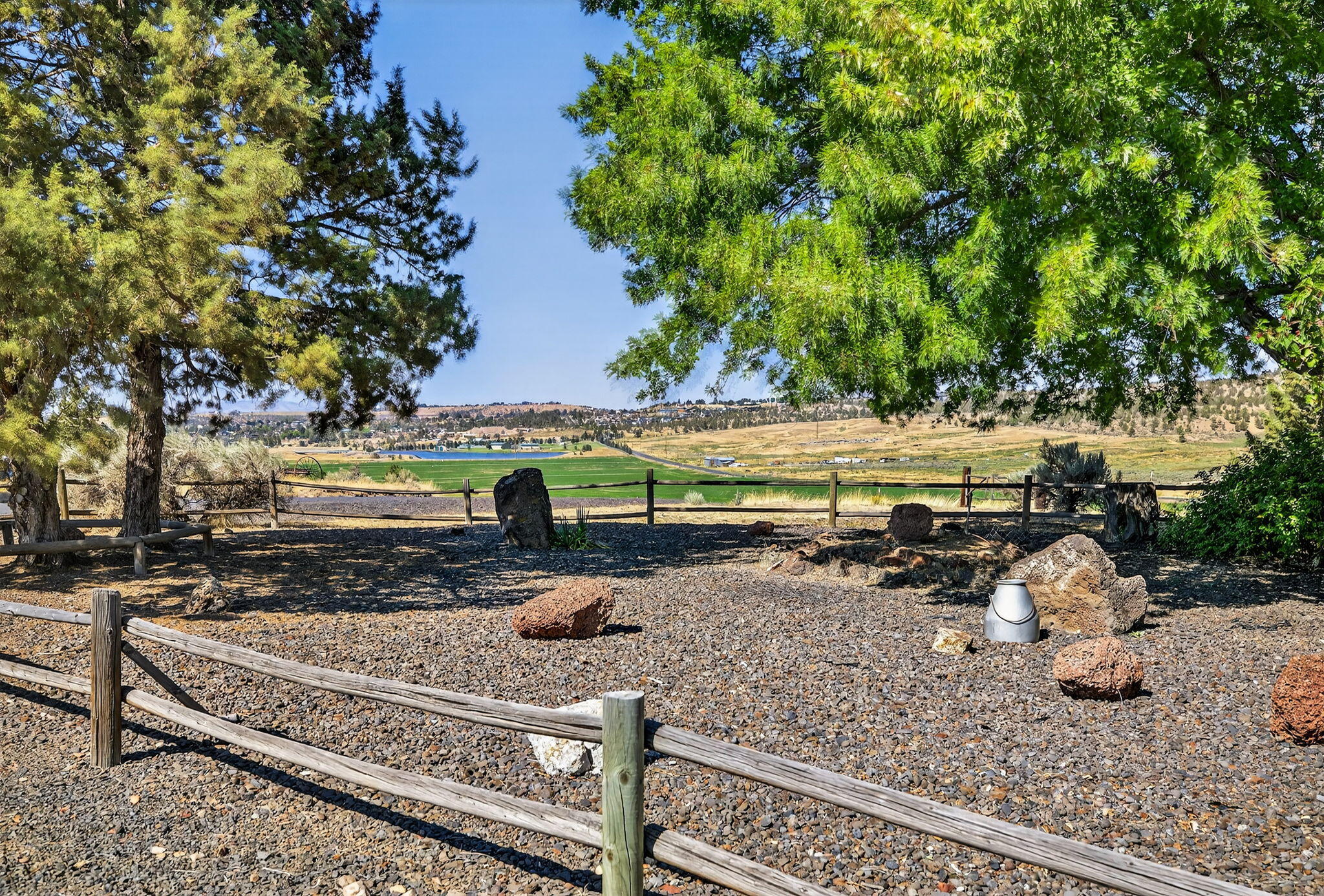 Madras Ranchos - Residential