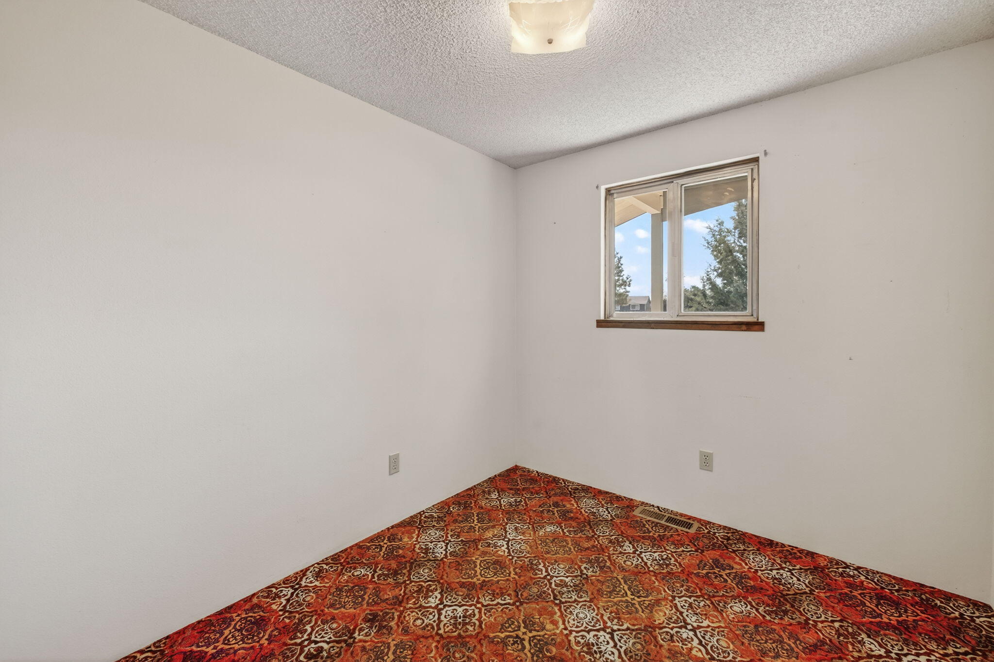 Madras Ranchos - Residential