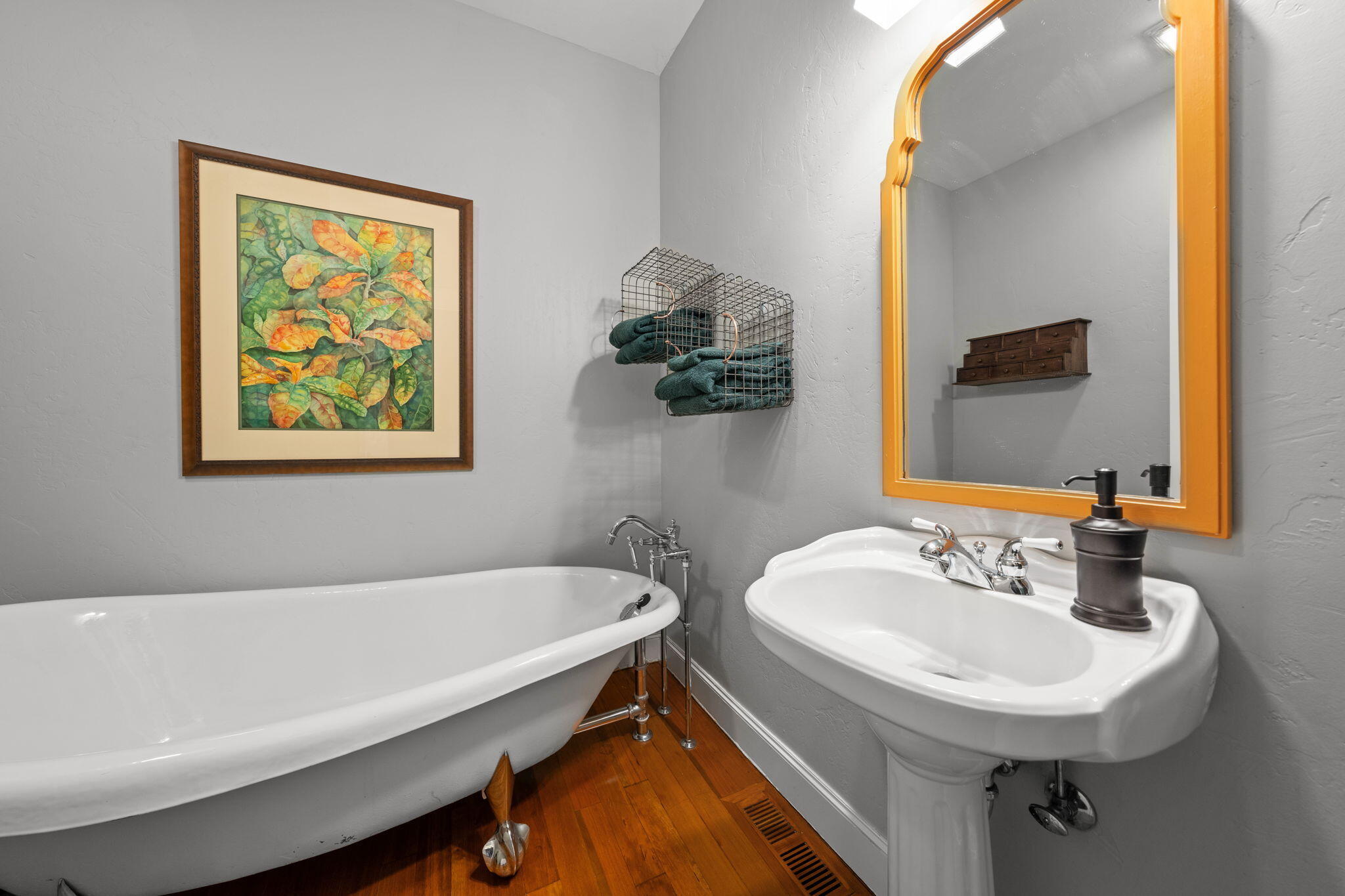 Pinelyn Park - Residential