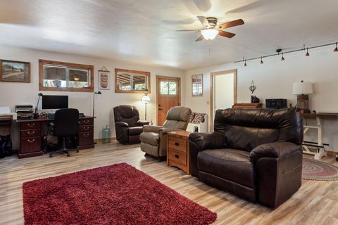 Tiny photo for 16111 Lava Drive, La Pine, OR 97739 (MLS # 220213342)
