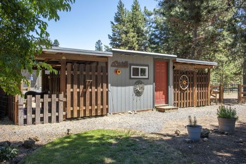 Tiny photo for 16111 Lava Drive, La Pine, OR 97739 (MLS # 220213342)