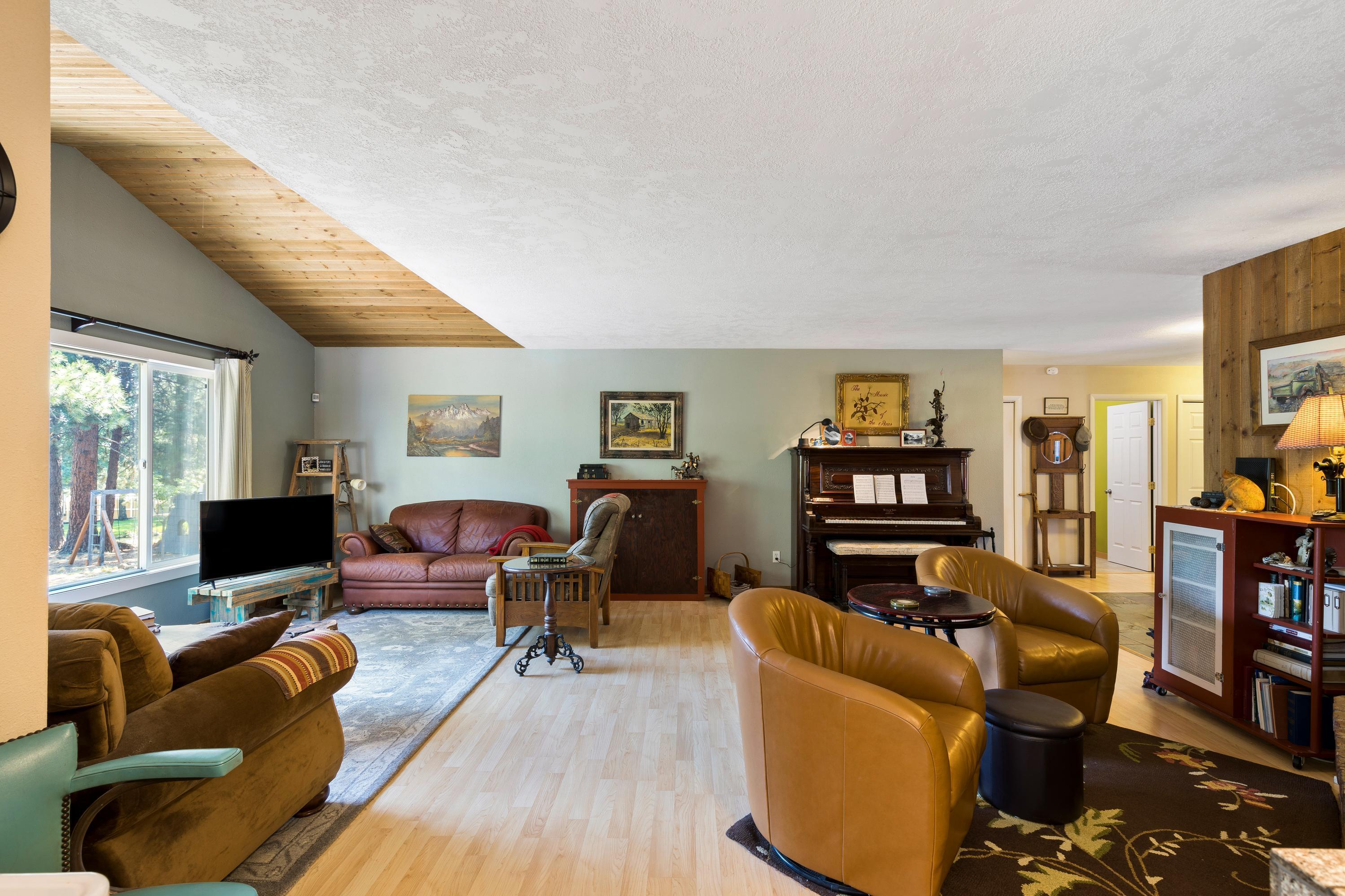 Woodside Ranch - Residential