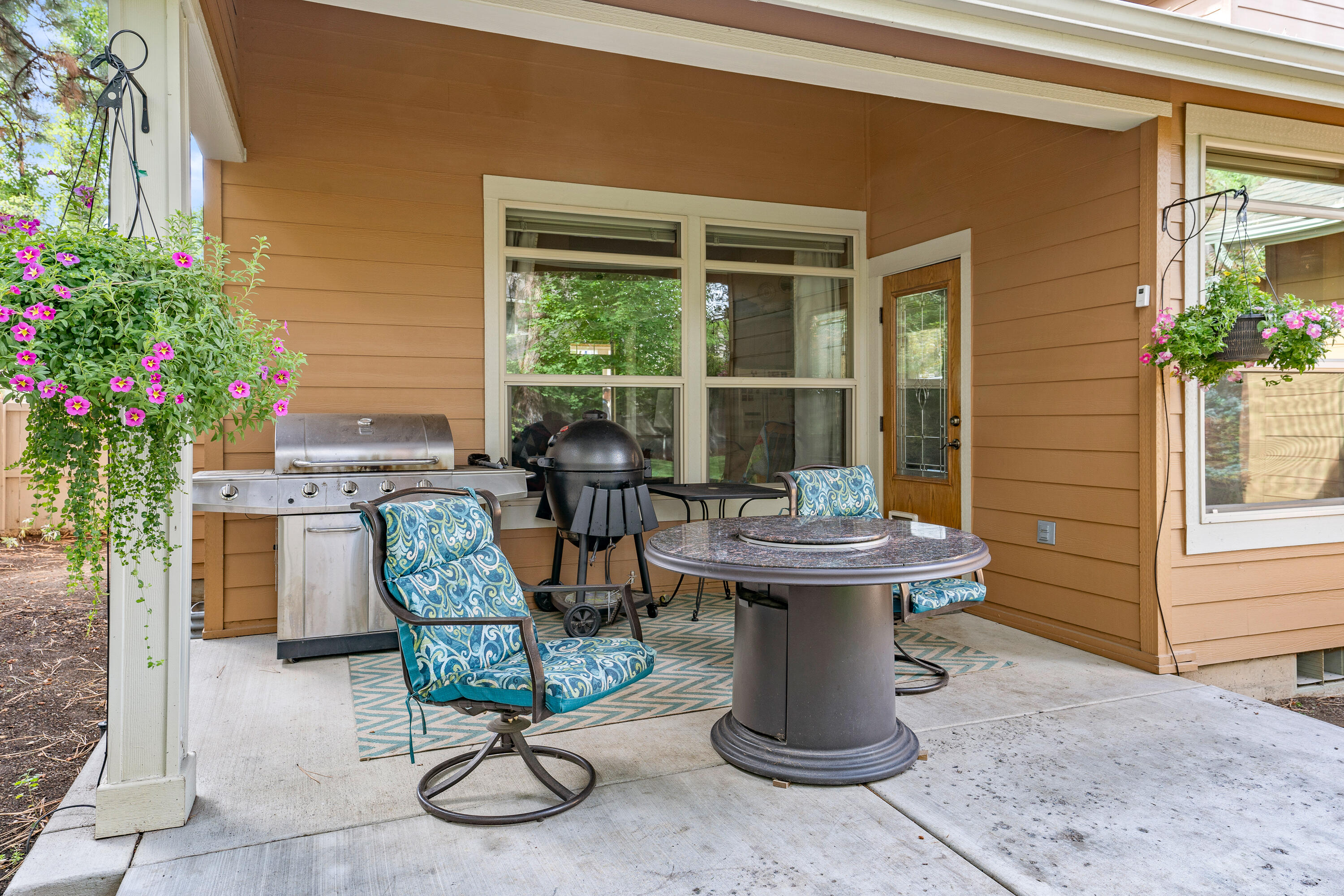 River Rim - Residential