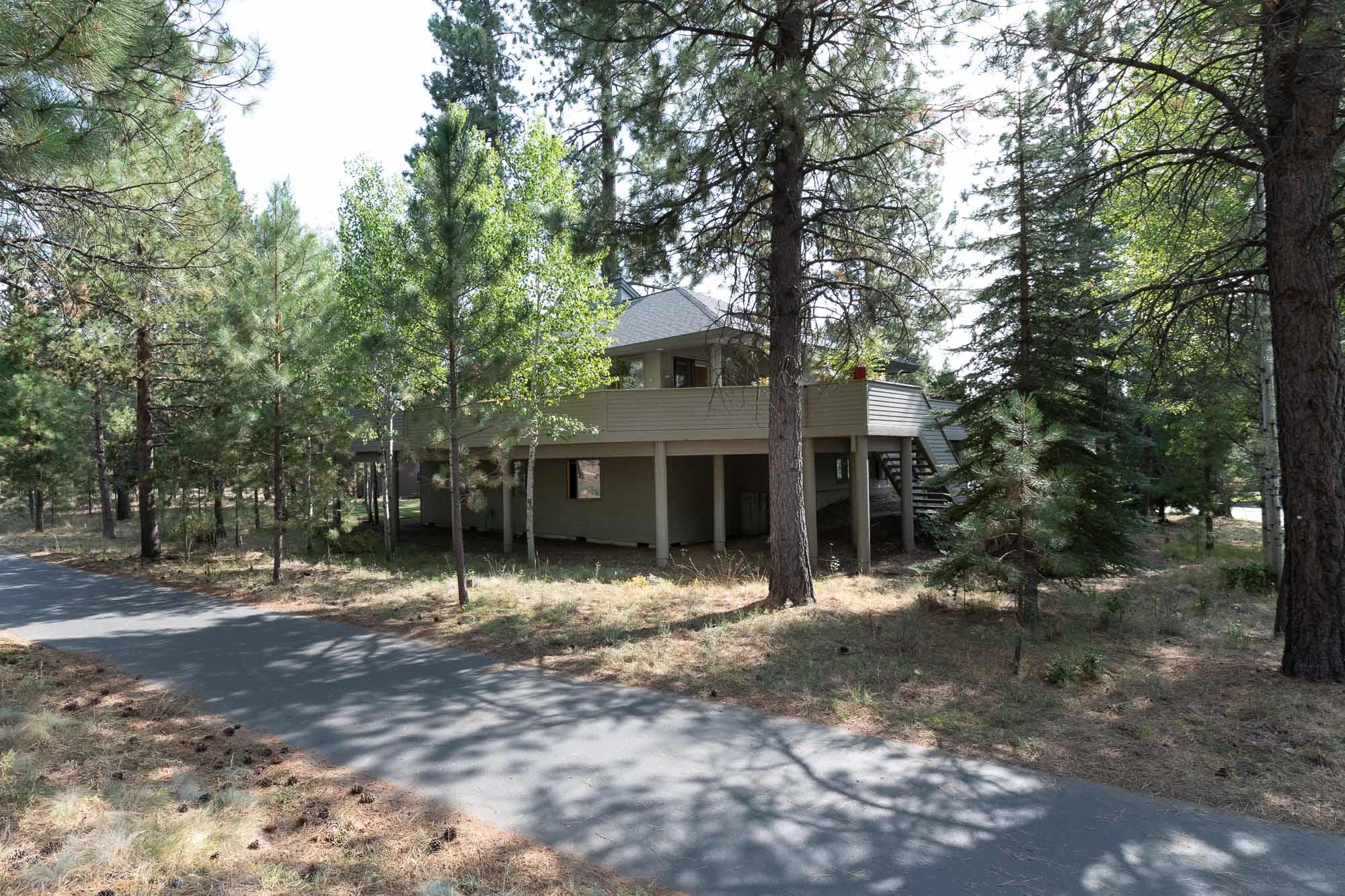 Fairway Point Villag - Residential