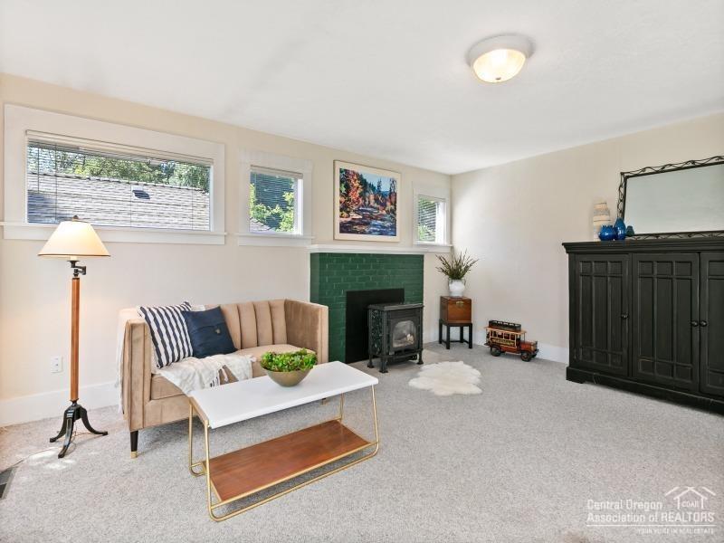 River Terrace - Residential