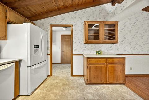 Tiny photo for 465 Creekside Circle, Central Point, OR 97502 (MLS # 220212149)