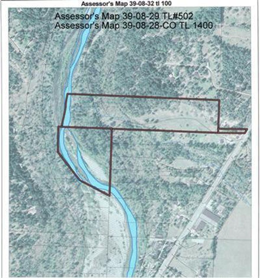 Waterfront acreage-27 acres just south of Cave Junction with over 1000 feet of Illinois River frontage.Driveway is in. Well is in. Septic system is in. Conduit to approved homesite is in for power. Very private homesite. Old(1936) log cabin on property is in poor condition.