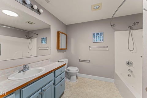 Tiny photo for 2690 SW Trinity Way, Grants Pass, OR 97527 (MLS # 220223309)