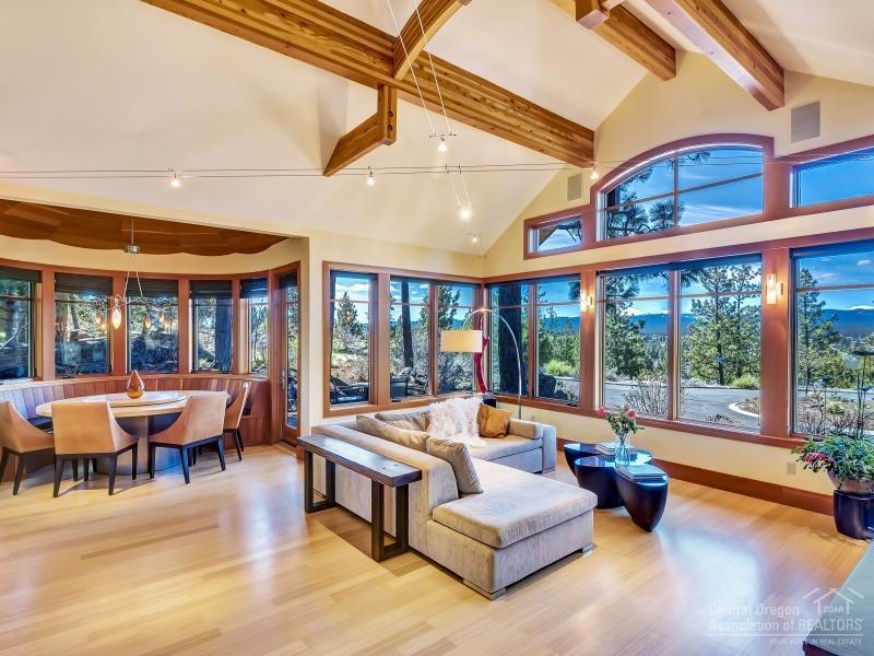 Skyliner Summit - Residential