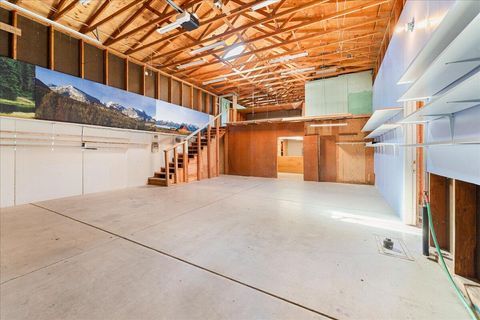 Tiny photo for 206 Eagle View Drive, Eagle Point, OR 97524 (MLS # 220220178)