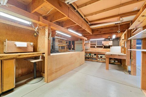 Tiny photo for 206 Eagle View Drive, Eagle Point, OR 97524 (MLS # 220220178)