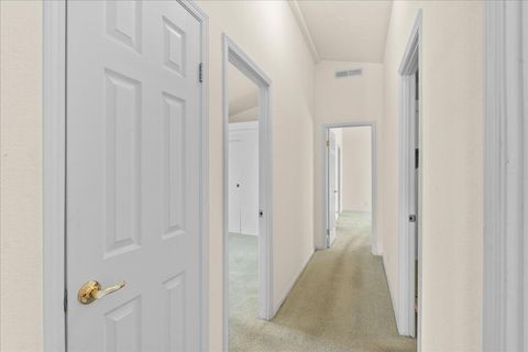 Tiny photo for 206 Eagle View Drive, Eagle Point, OR 97524 (MLS # 220220178)