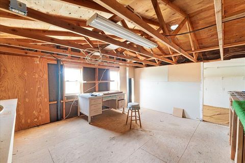 Tiny photo for 206 Eagle View Drive, Eagle Point, OR 97524 (MLS # 220220178)