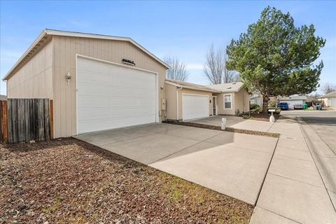 Photo of 206 Eagle View Drive, Eagle Point, OR 97524 (MLS # 220220178)