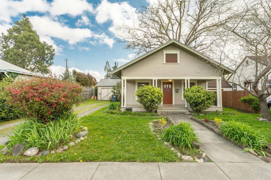 Adorable craftsman style 2 bedroom 1 bath home with spacious living room, white and bright kitchen, separate laundry room. Great size 0.16 acre lot perfect for gardening and plenty or privacy. Detached one car garage with extra storage and RV parking. Built in 1920 this charmer is move-in ready! Perfect for investor, first-time buyer or anyone looking for a solid buy. Easy to see, contact listing agent for more details!