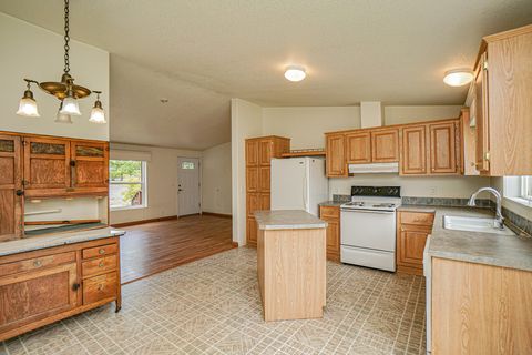 Tiny photo for 7103 Wagner Creek Road, Talent, OR 97540 (MLS # 220211462)