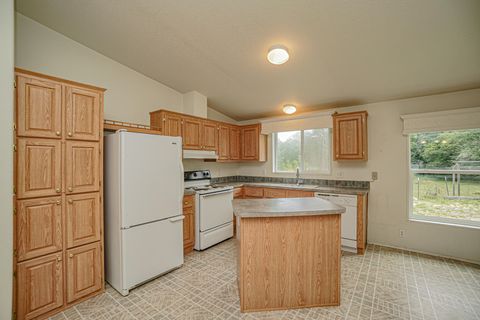 Tiny photo for 7103 Wagner Creek Road, Talent, OR 97540 (MLS # 220211462)