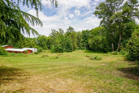 Tiny photo for 7103 Wagner Creek Road, Talent, OR 97540 (MLS # 220211462)