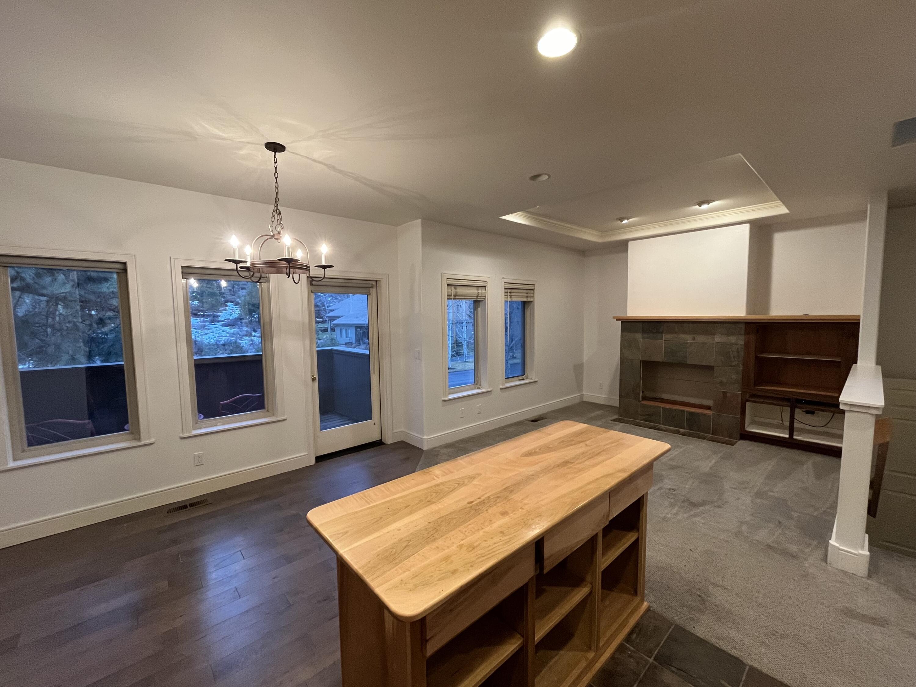 Broken Top - Residential