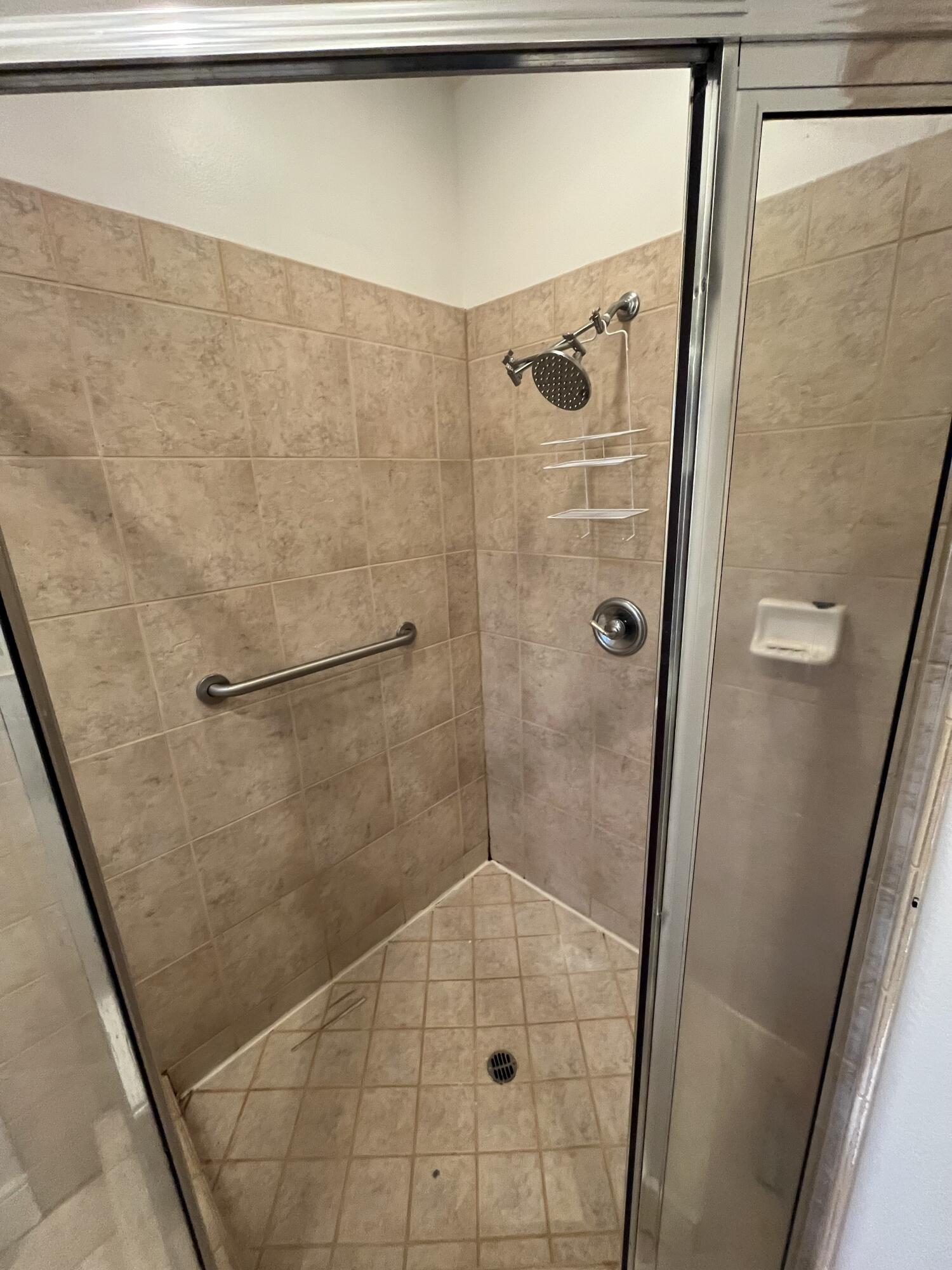 Broken Top - Residential