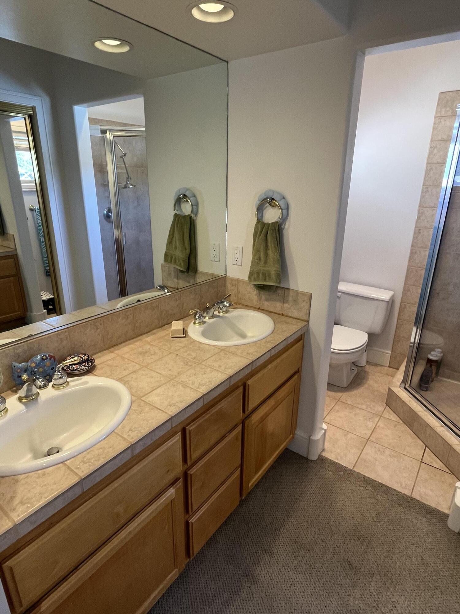 Broken Top - Residential