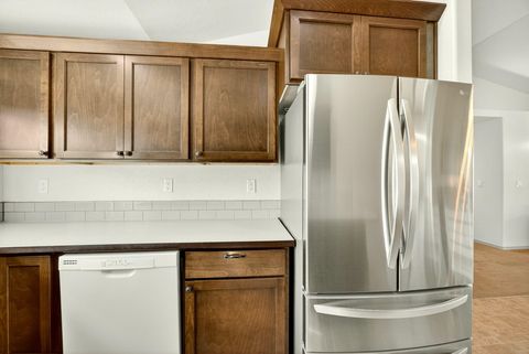 Tiny photo for 3537 Durst Street, Medford, OR 97504 (MLS # 220211178)