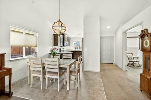 Tiny photo for 3537 Durst Street, Medford, OR 97504 (MLS # 220211178)