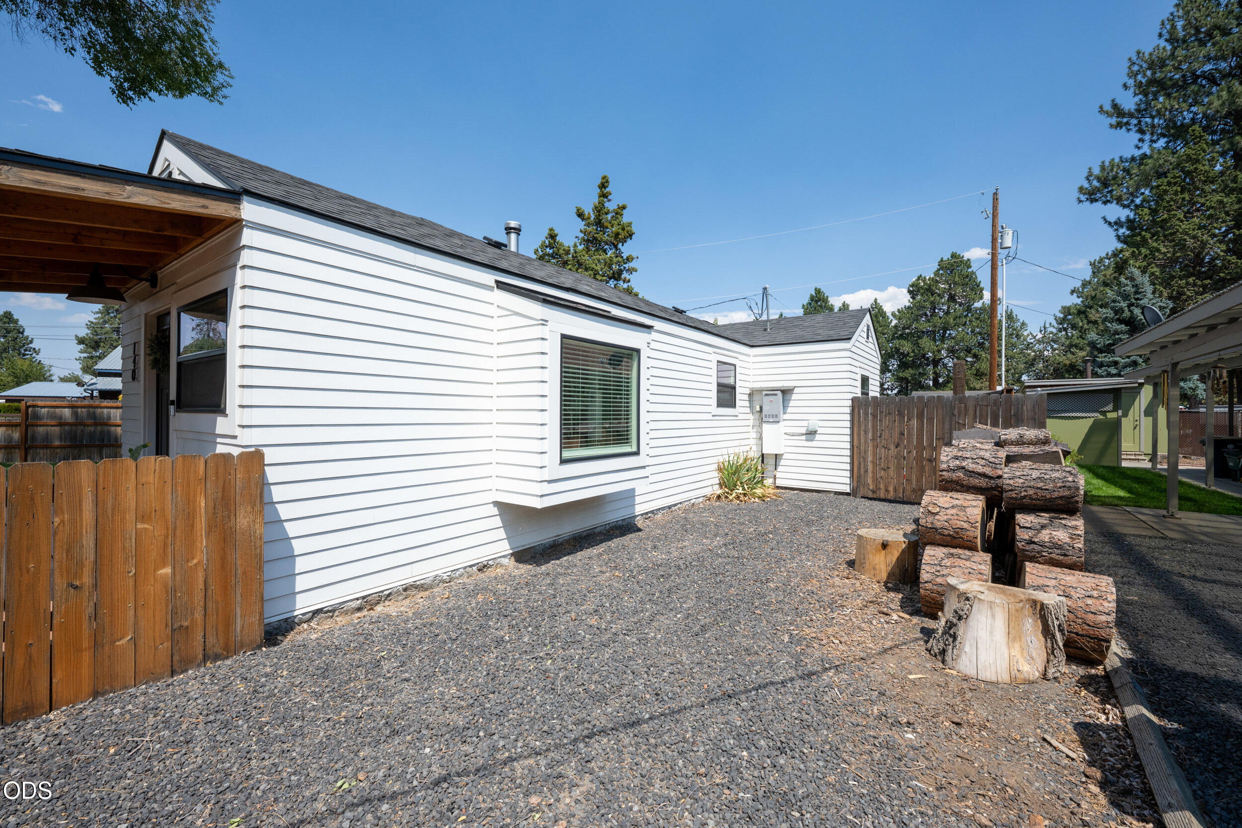 140 SE 4th Street
