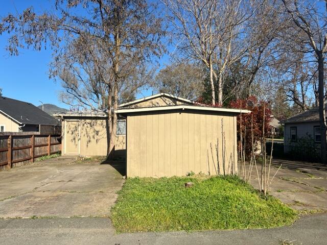 Laurelhurst Addition - Residential Income