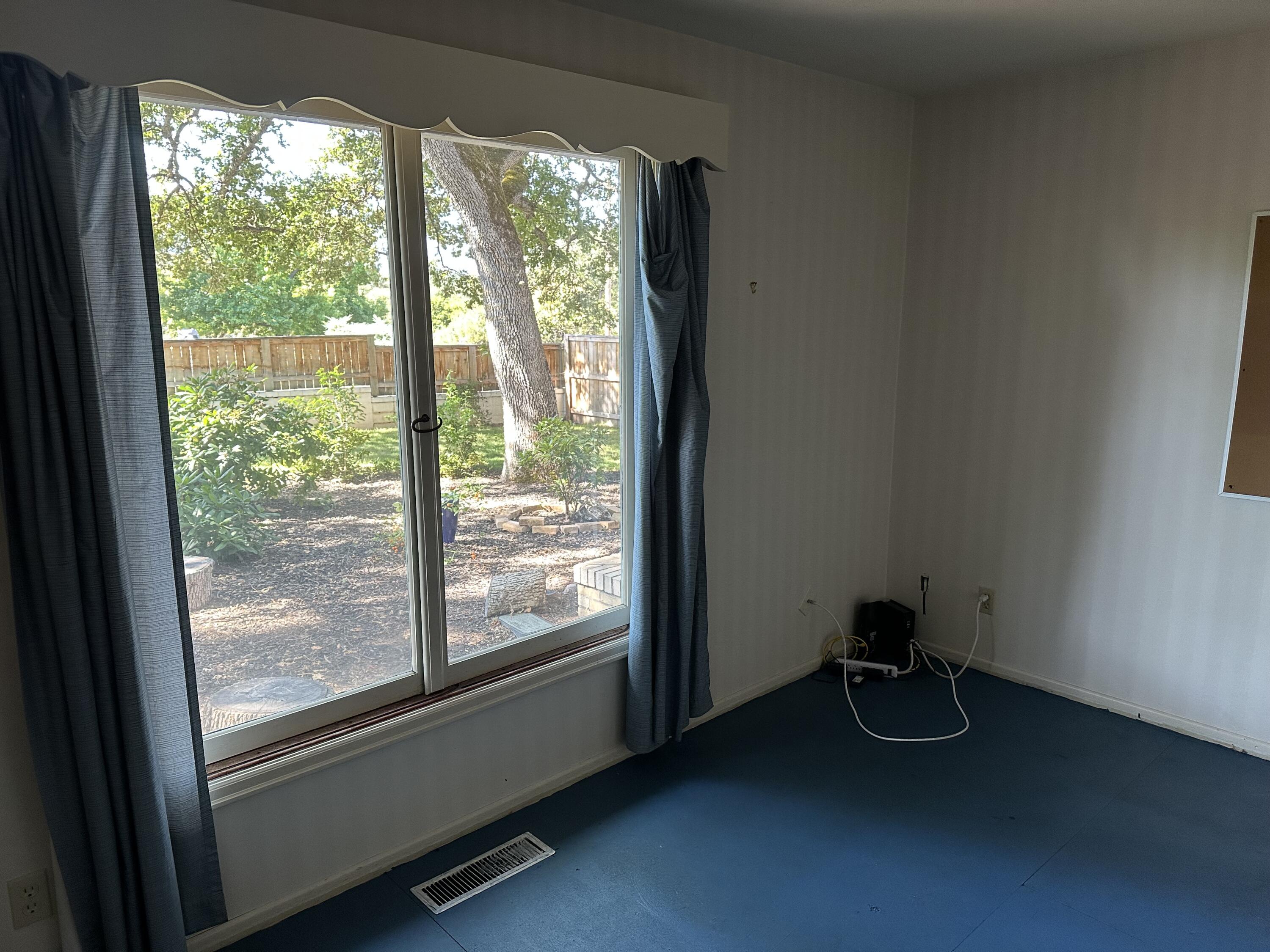 Siskiyou Heights Addition - Residential