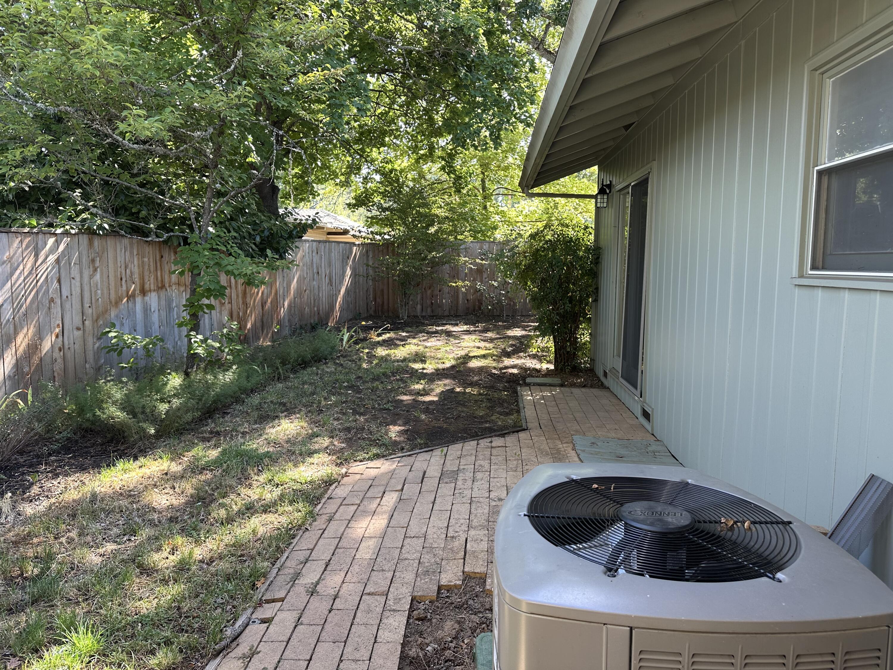 Siskiyou Heights Addition - Residential