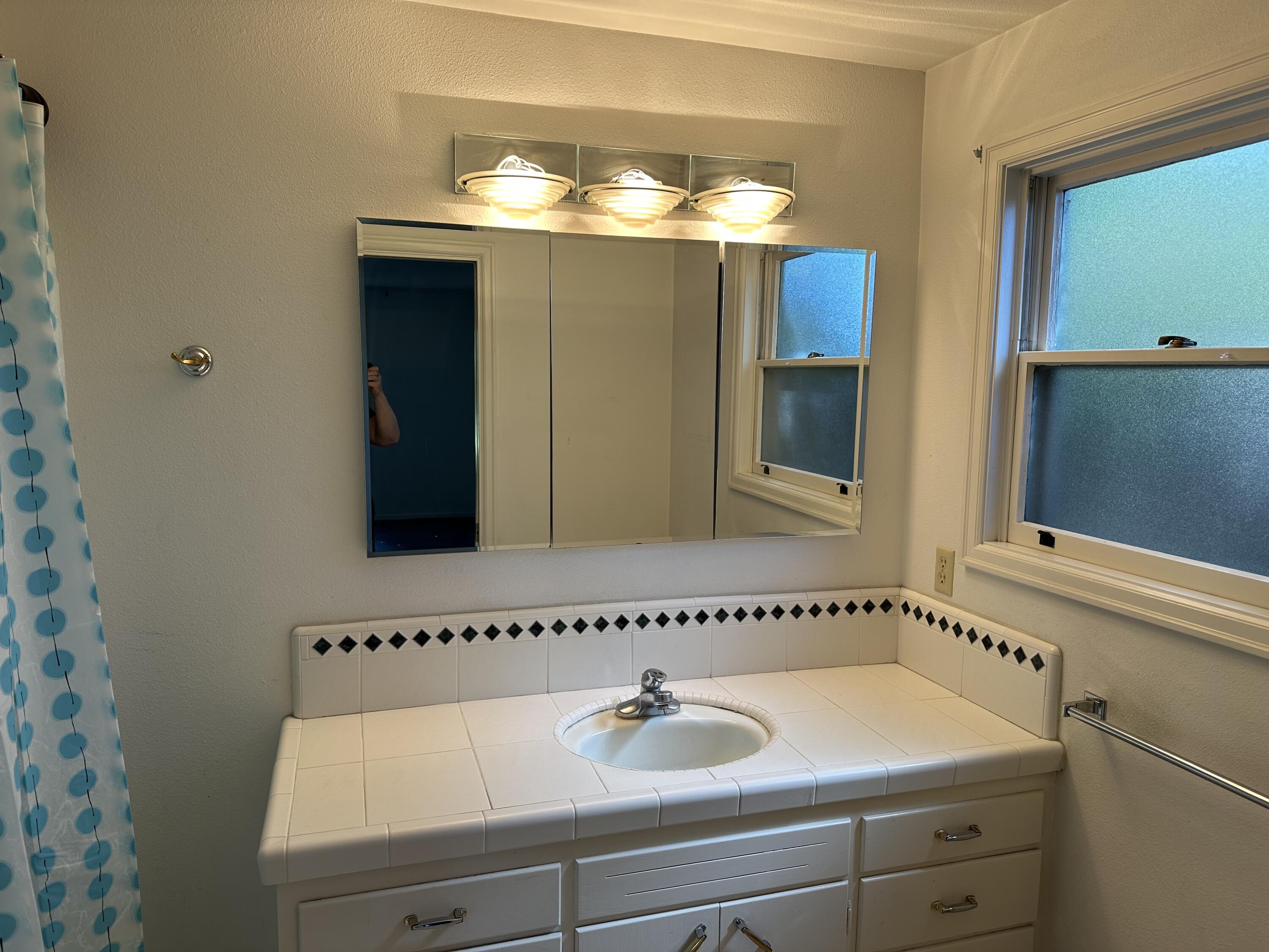 Siskiyou Heights Addition - Residential