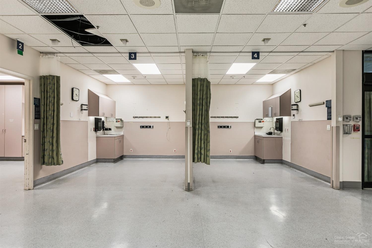 CLACC - Commercial Sale