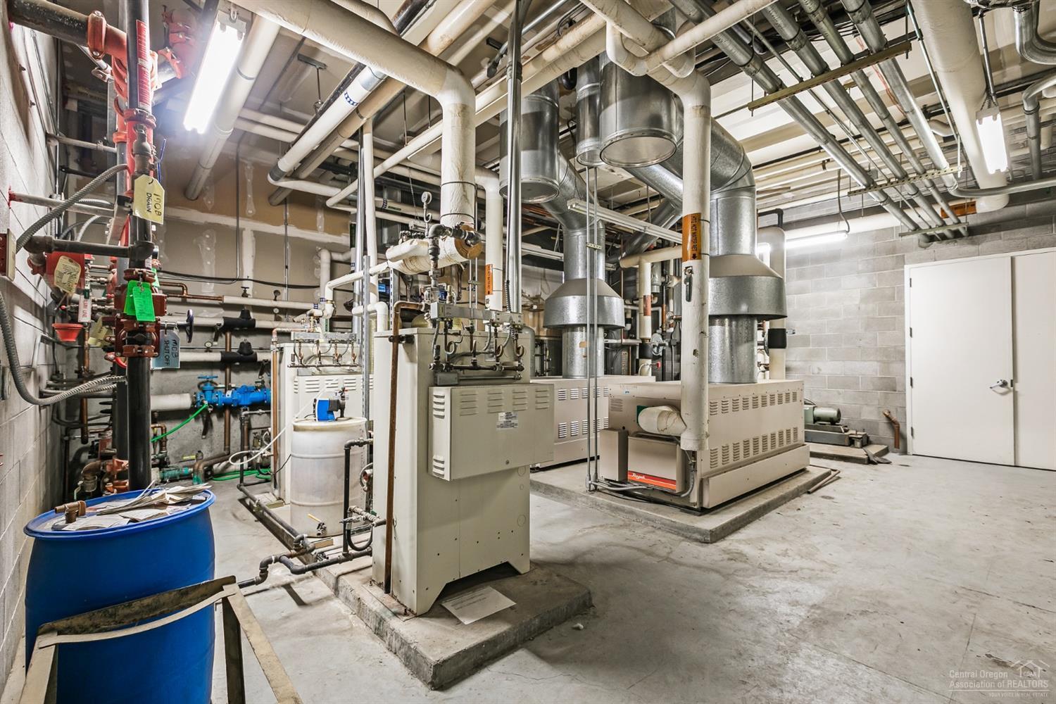 CLACC - Commercial Sale