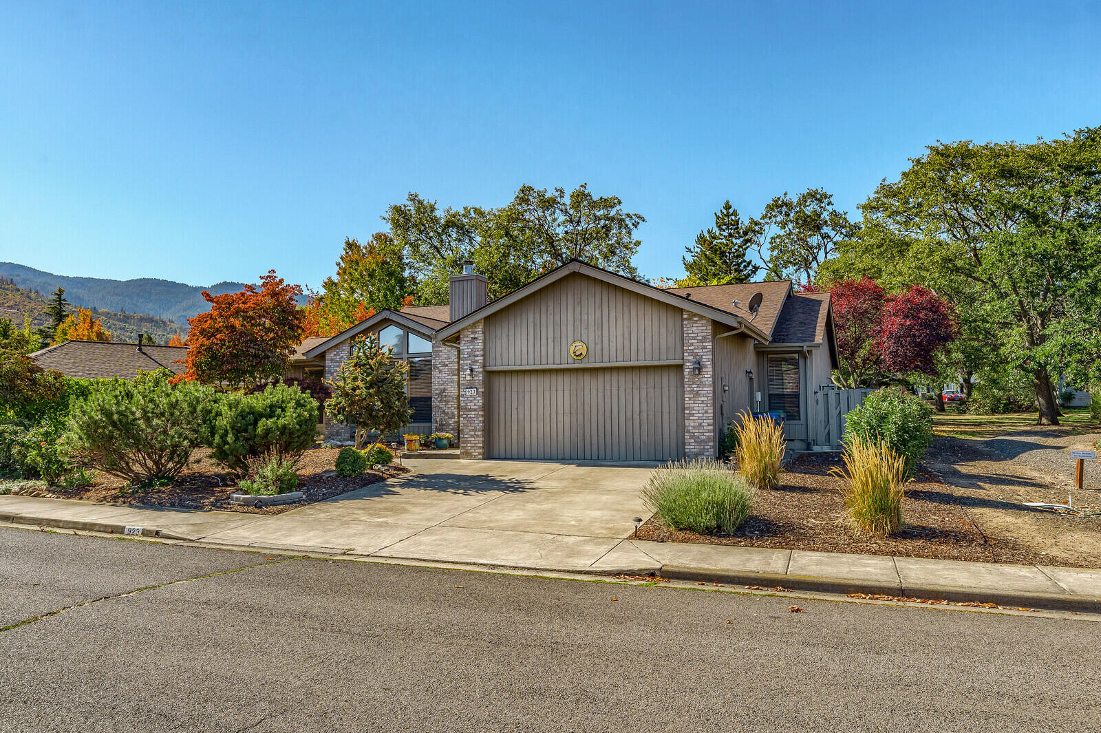 Oak Knoll Meadows Phase 3 - Residential