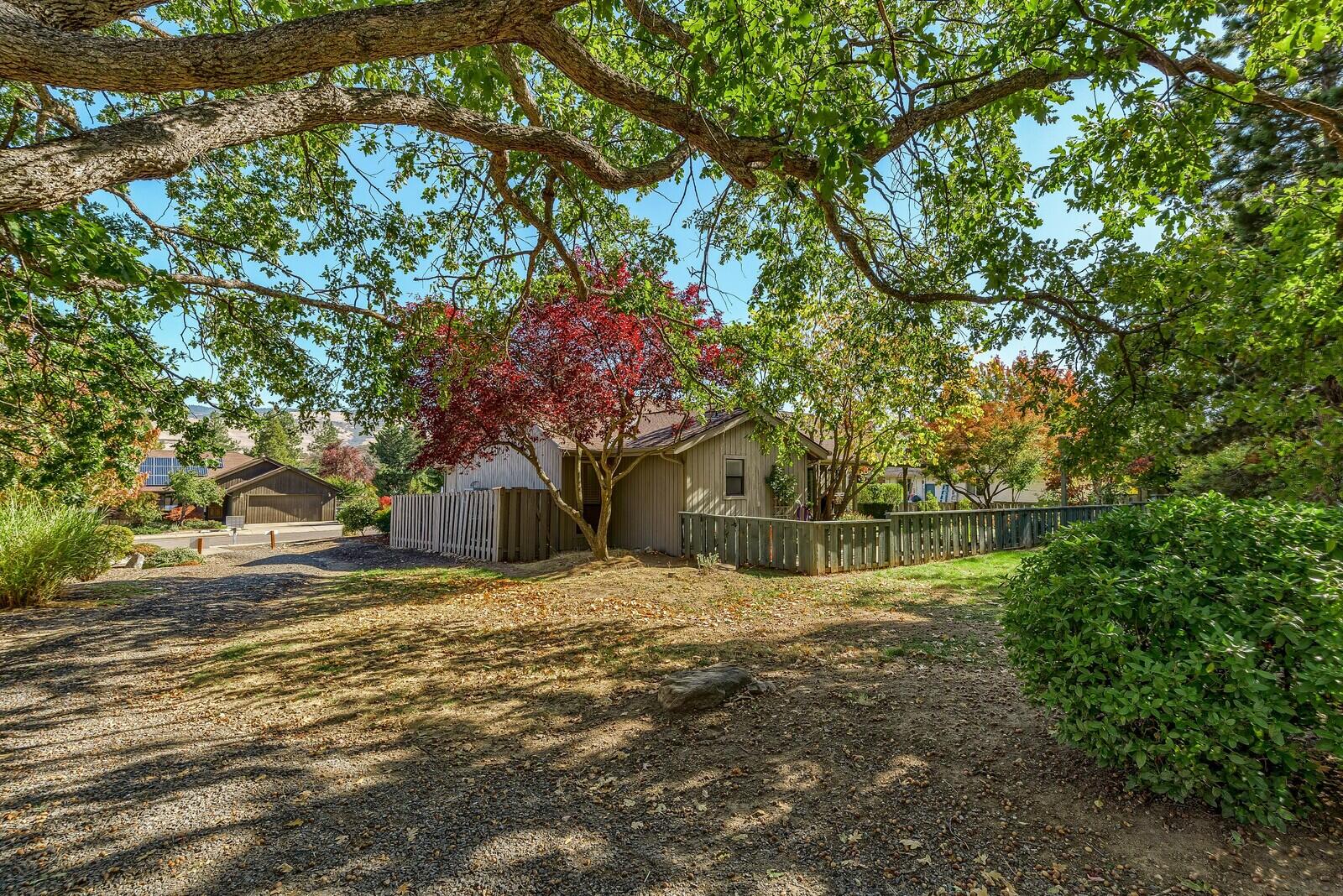 Oak Knoll Meadows Phase 3 - Residential