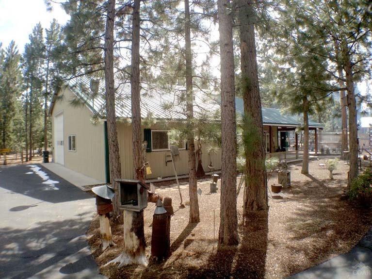 Wagon Trail Acreages - Residential