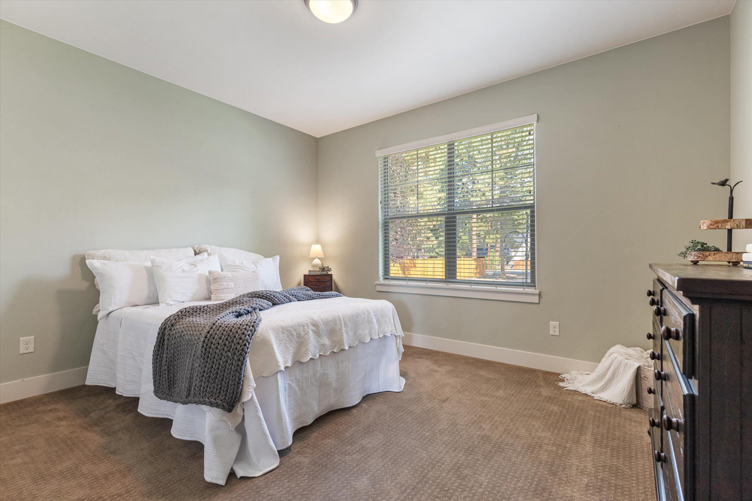 Deschutes RiverWoods - Residential