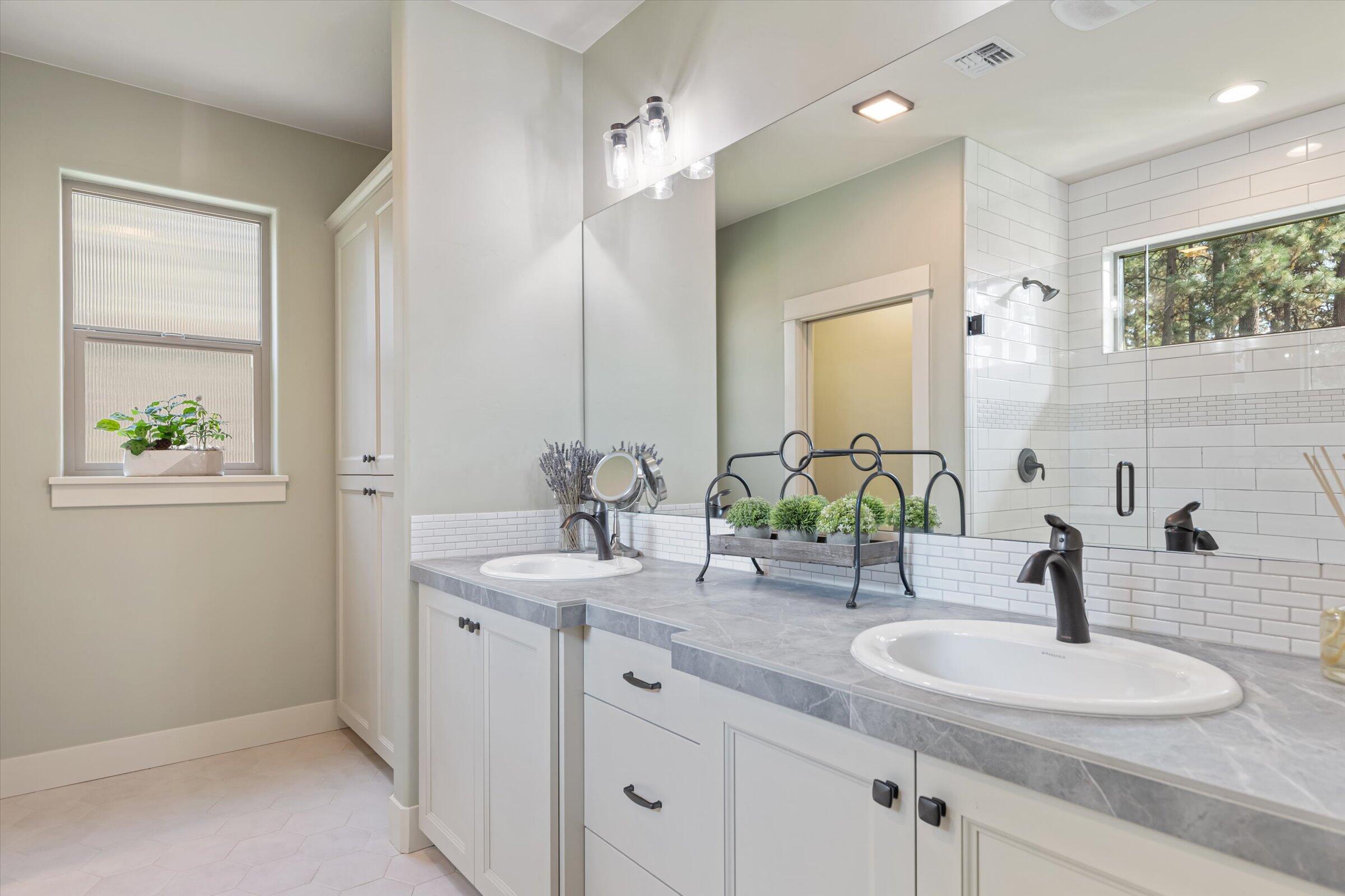 Deschutes RiverWoods - Residential