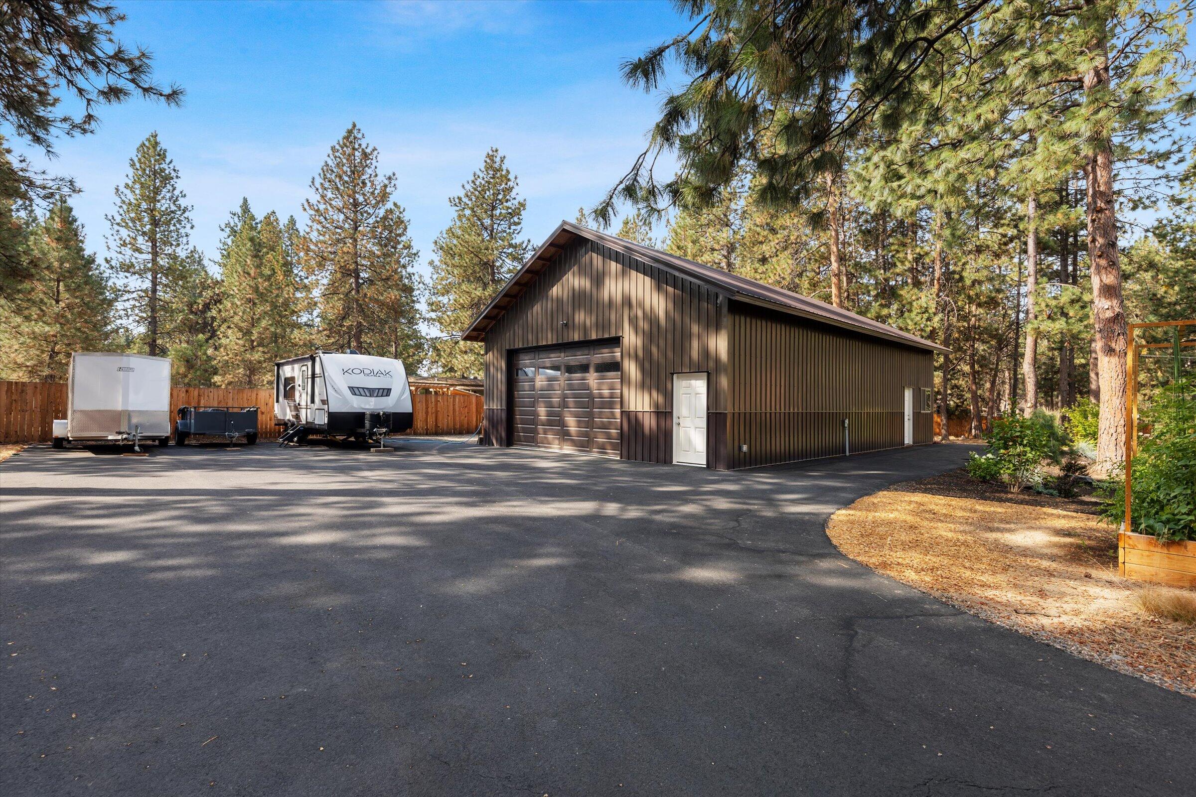 Deschutes RiverWoods - Residential