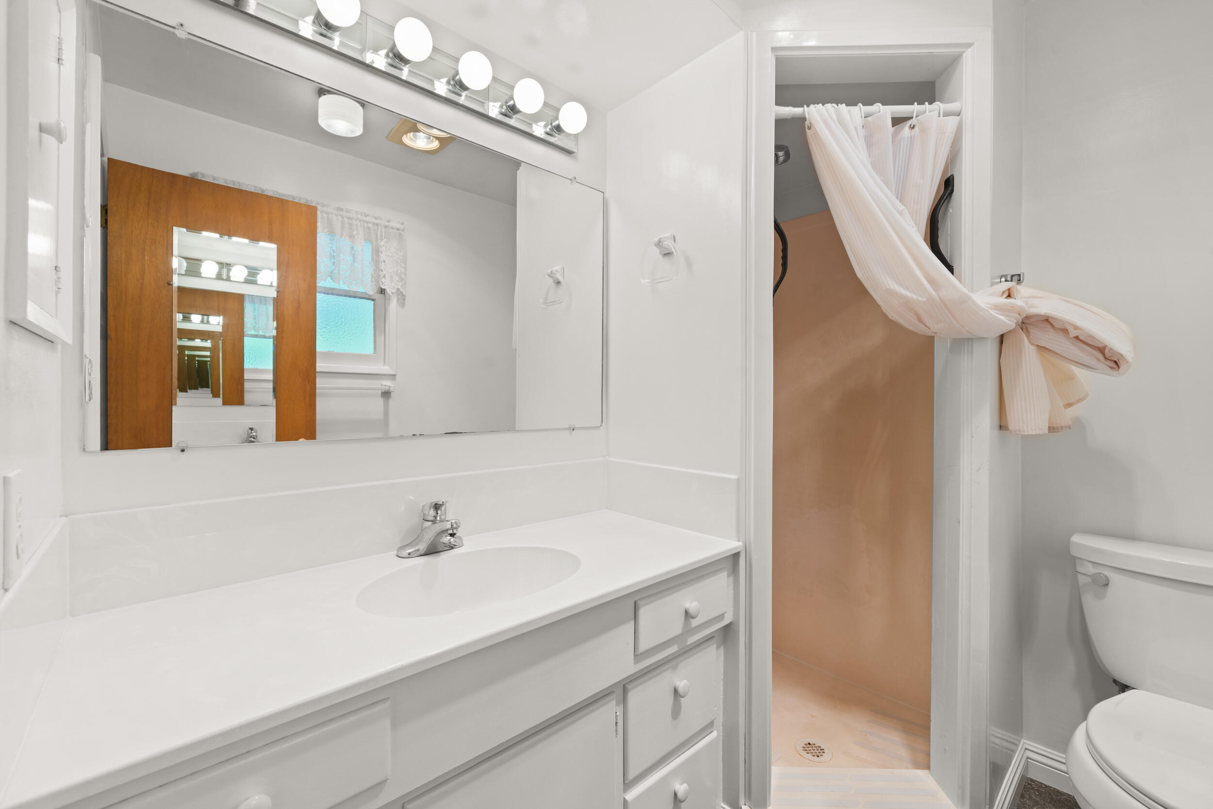 Siskiyou Heights Addition - Residential